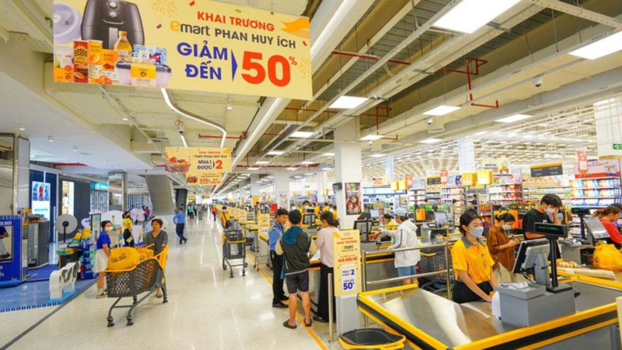 Đại siêu thị Emart của Tỉ phú Trần Bá Dương mở thêm cơ sở