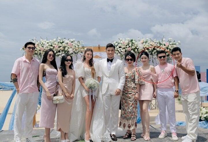 Quang Hải và Thanh Huyền từng cùng xuất hiện trong khung hình trong đám cưới đình đám của Bùi Tiến Dũng.