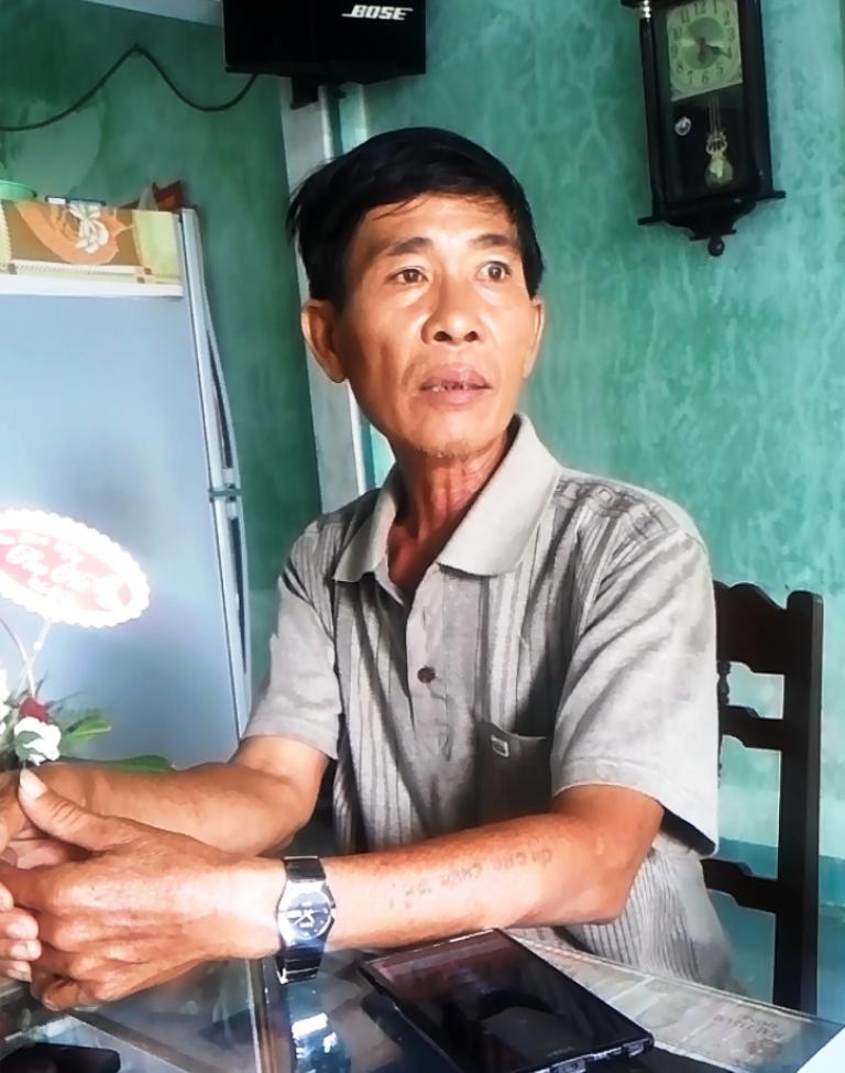 Phó thôn Trung Tín 1, ông Nguyễn Thanh Đức cũng phản ánh về các cơ sở chế biến mực mất an toàn vệ sinh ảnh hưởng tới người dân khu vực